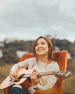 D&D BARBIE ALMALBIS ACOUSTIC GUITAR - Image 4